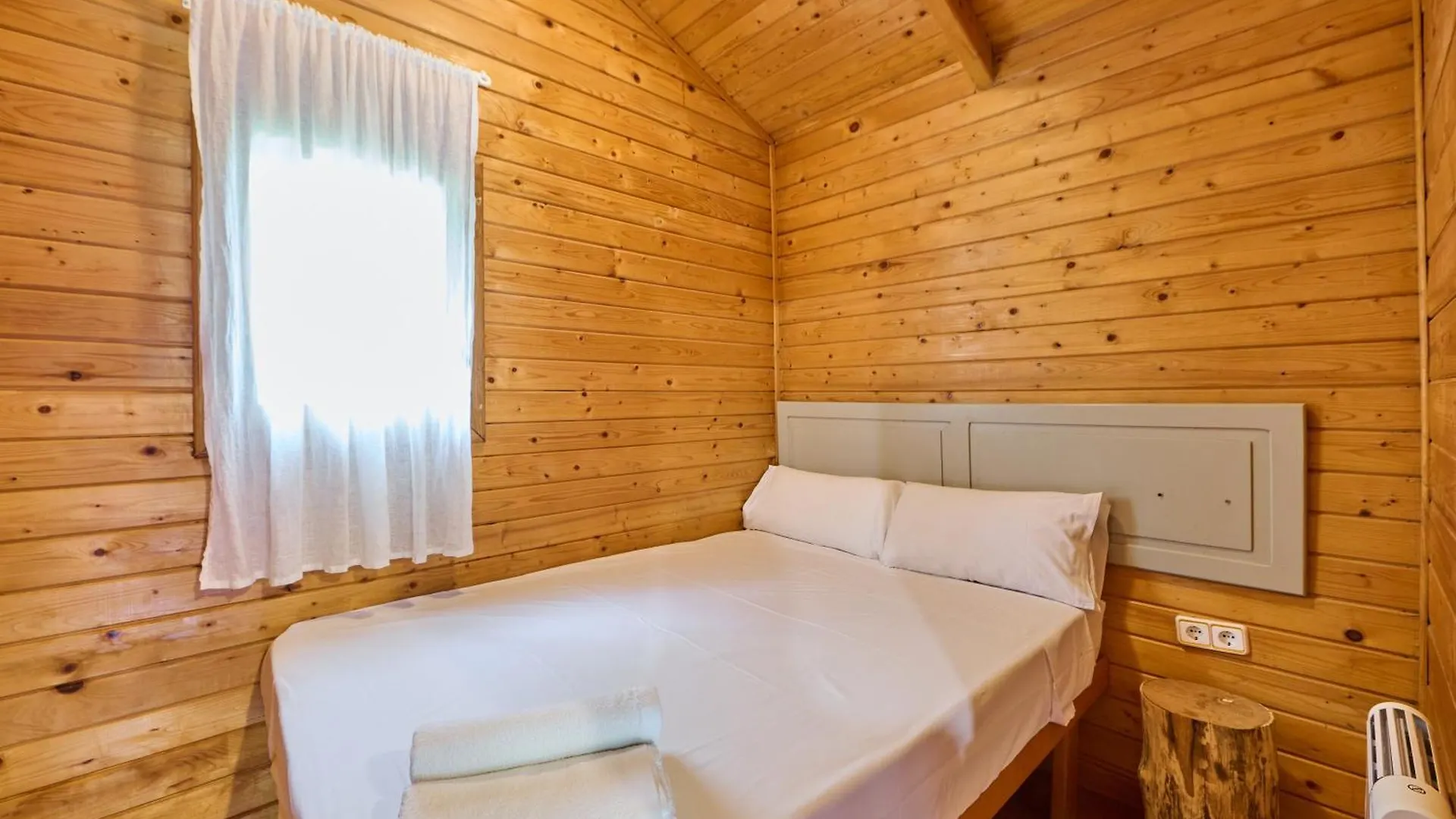 Holacamp Vall Natura Sant Miquel de Campmajor